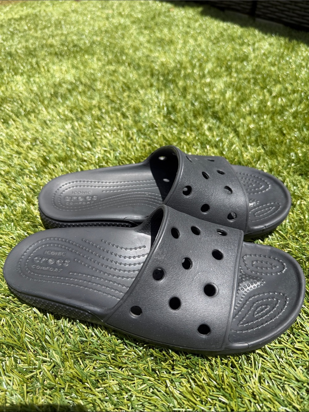 CROCS Black Classic Slide Sandals size W-7 M-5